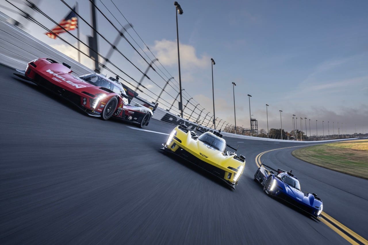 Cadillac Launches Year-Long Celebration Commemorating 20 Years of V ...