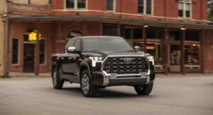 Read more about the article La Toyota Tundra entra pisando fuerte en el segmento de las camionetas híbridas