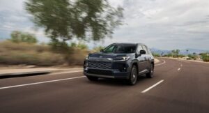 Read more about the article Toyota RAV4 2026. El rey lustra su corona.